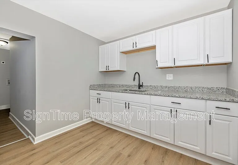 114 N Conococheague St — Photo 7
