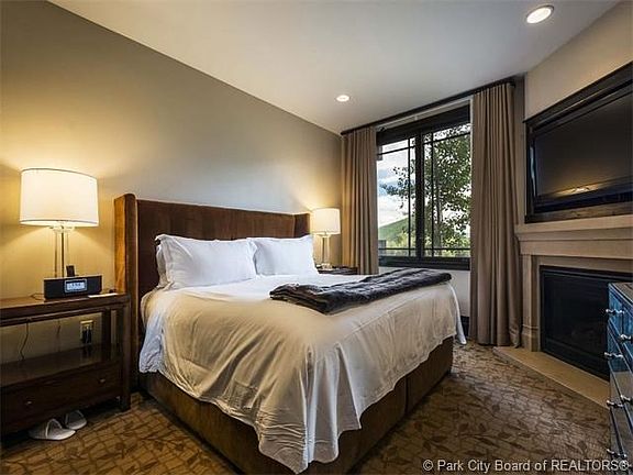 4th image of 2100 W Frostwood Blvd #6122