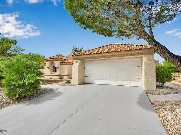 2801 Golfside Dr, Las Vegas, NV 89134