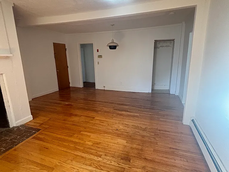 270 South St — Photo 7