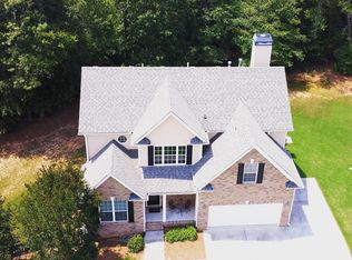 1477 Rockview Ln, Loganville, GA 30052