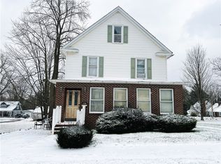 135 S Mercer St, New Wilmington, PA 16142