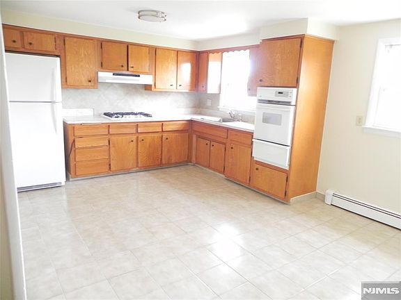 5th image of 2 Tuve Ln Floor 2