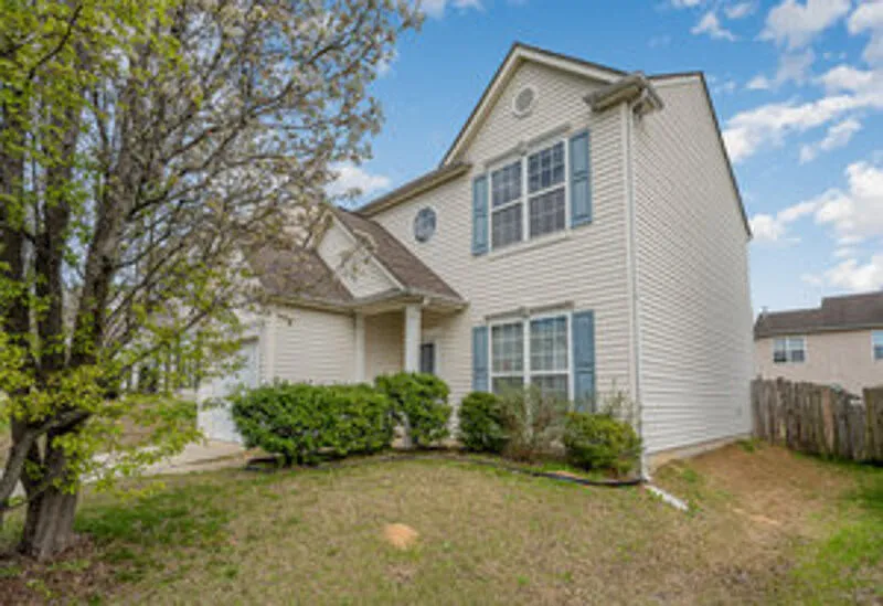 4 bed, 2.5 bath, 1535 sqft, $1,950 — Photo 3