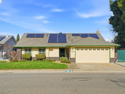 2414 Vine Ave, Escalon, CA, 95320