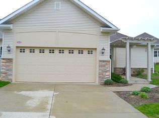 505 Robinwood Ln #505D, Copley, OH 44321