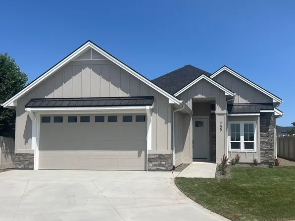 700 E Bouquet Ct, Kuna, ID 83634