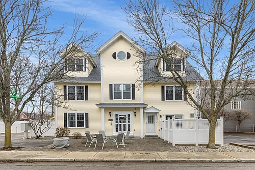 43 Cornwall St #B Photo 1 43 Cornwall St #B Photo 1