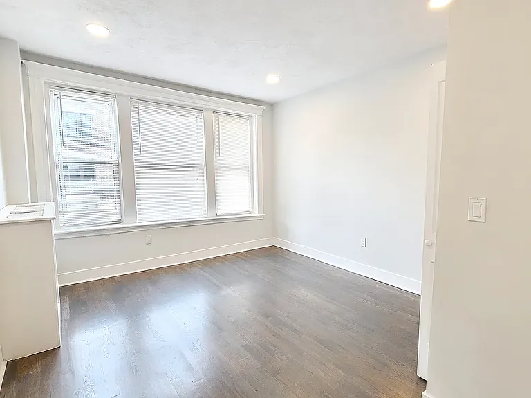108 Jersey St #6 — Photo 2