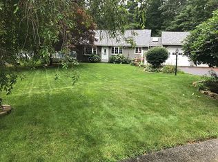 8 Chester Ave, Assonet, MA 02702