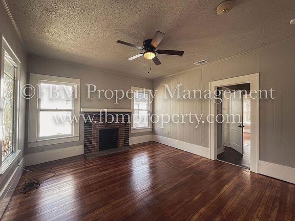 3rd image of 1519 Elmwood Ave
