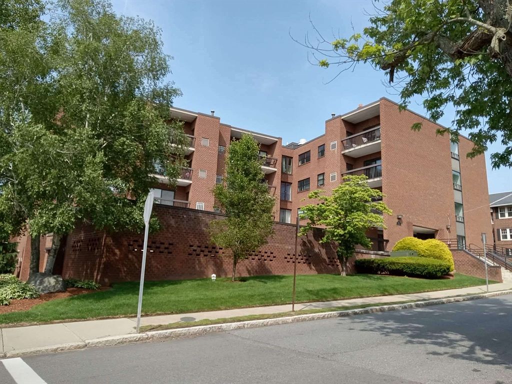 Primary listing photo