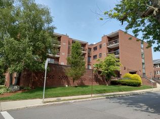 12 Mount Vernon St APT 25, Melrose, MA 02176