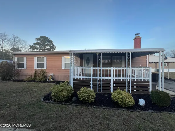 3 Arbor Street, Whiting, NJ 08759