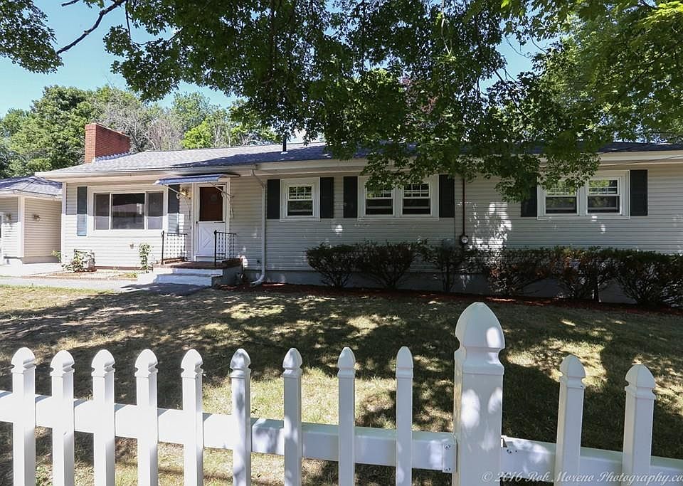 1st image of 31 Longwood Ave
