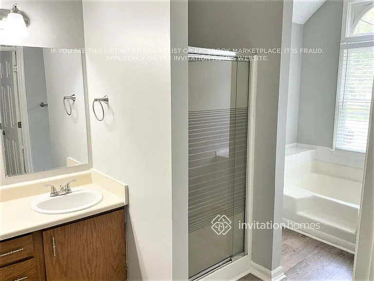330 Brooke Wood Dr — Photo 9