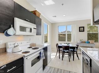 2900 Sunridge Heights Pkwy APT 928, Henderson, NV 89052