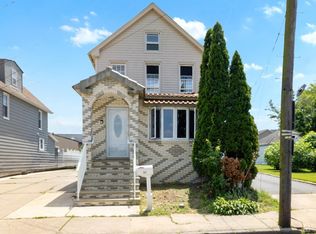 82 George St, South River, NJ 08882