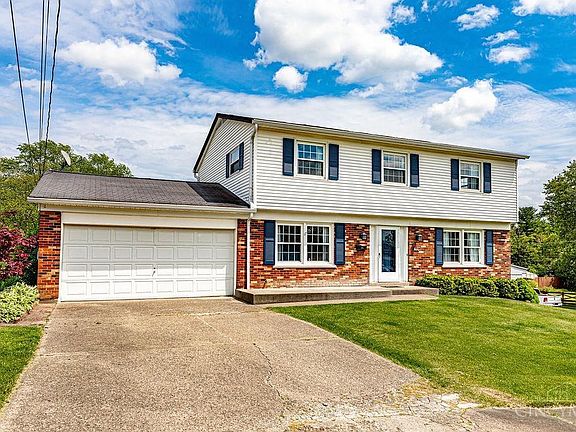 3rd image of 1004 Hilliard Dr