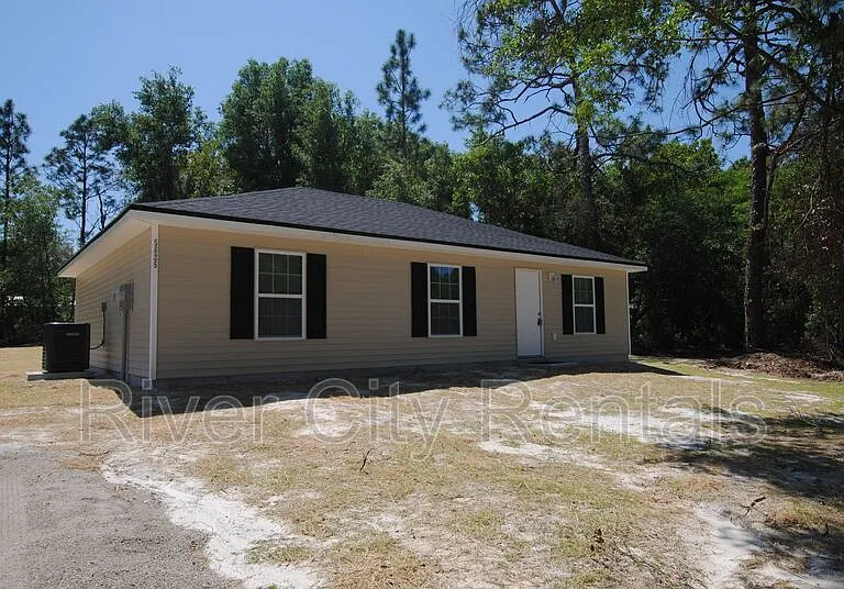 5625 Overlook Dr E — Photo 3