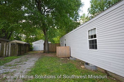 2nd image of 3030 W Washita St