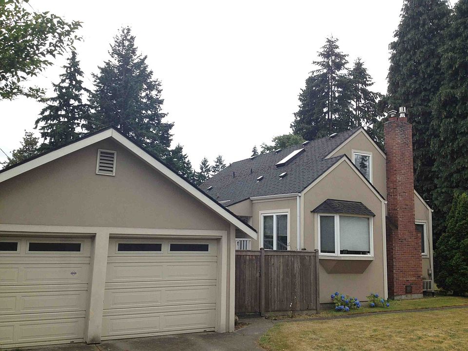 1st image of 10754 17th Ave NE