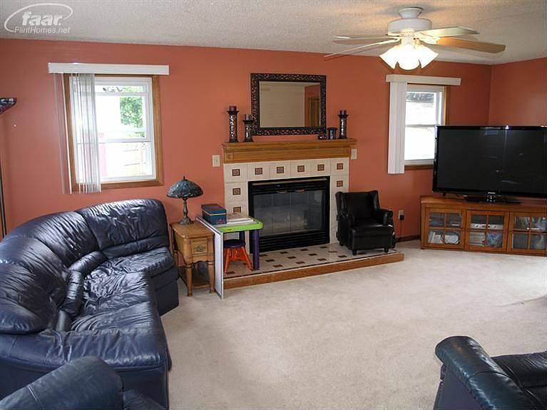 1st image of 5154 Oakview Dr