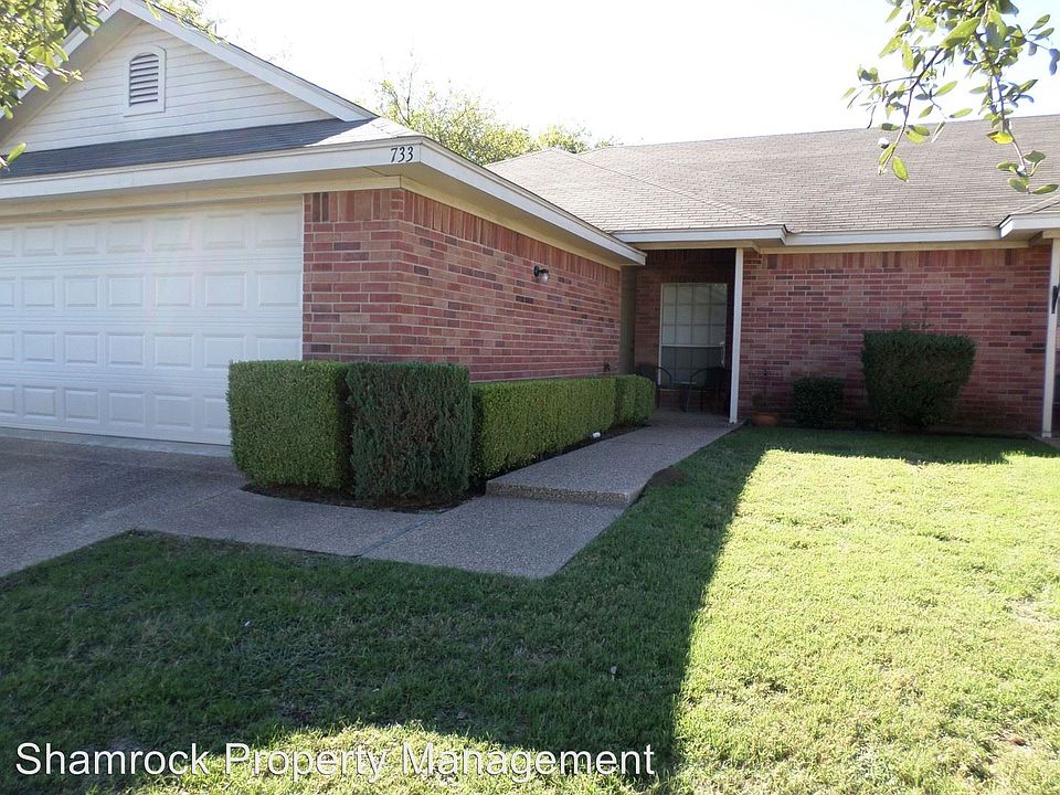 1st image of 733 Park Meadows Dr