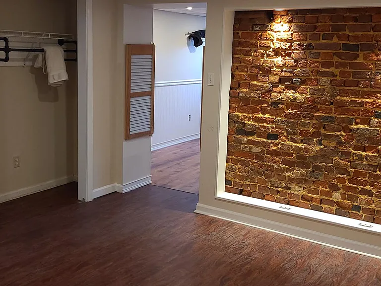 1803 Aliceanna St — Photo 10