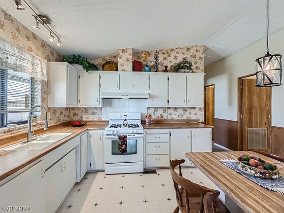5th image of 3068 Gavilan Ln