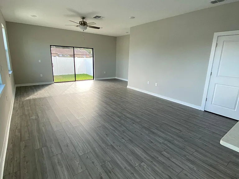 3802 W Mango Ave #1 — Photo 5