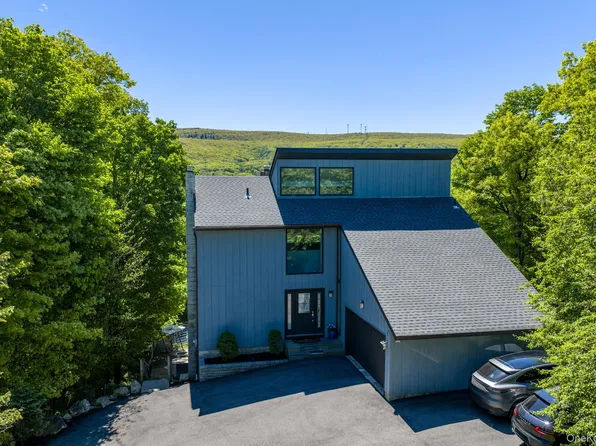 26 Mandy Lane, Washingtonville, NY 10992