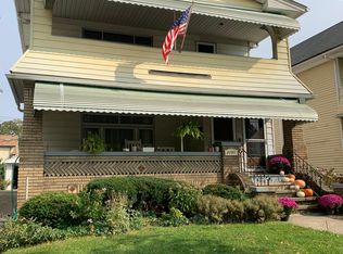 2097 Lewis Dr, Lakewood, OH 44107