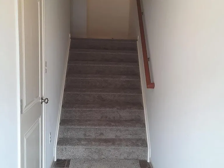 703 Admirals Quay Dr — Photo 3
