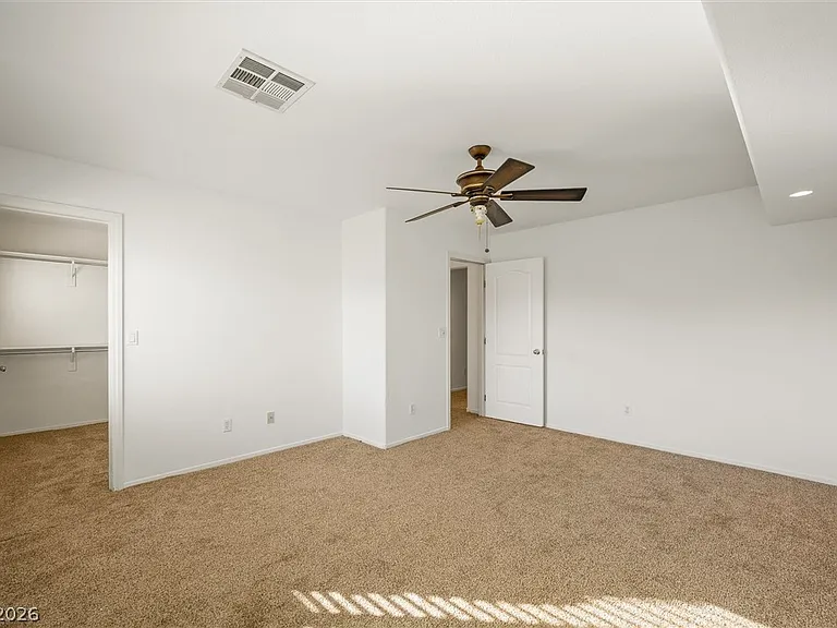 7046 Pink Flamingos Pl — Photo 30