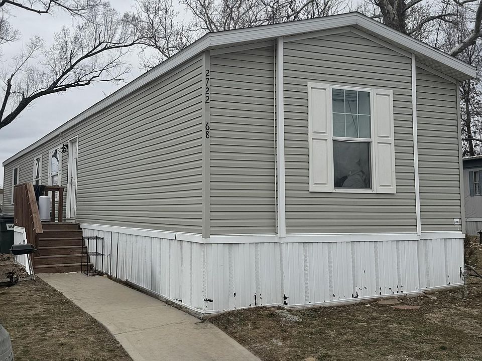 1st image of 2722 S 71st Pl