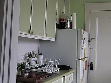 72 Strathmore Rd #11B — Photo 4