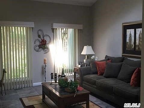 2nd image of 1 Yellow Brick Ct