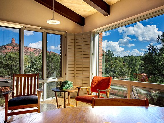 Kitchen Dining/Reading Nook