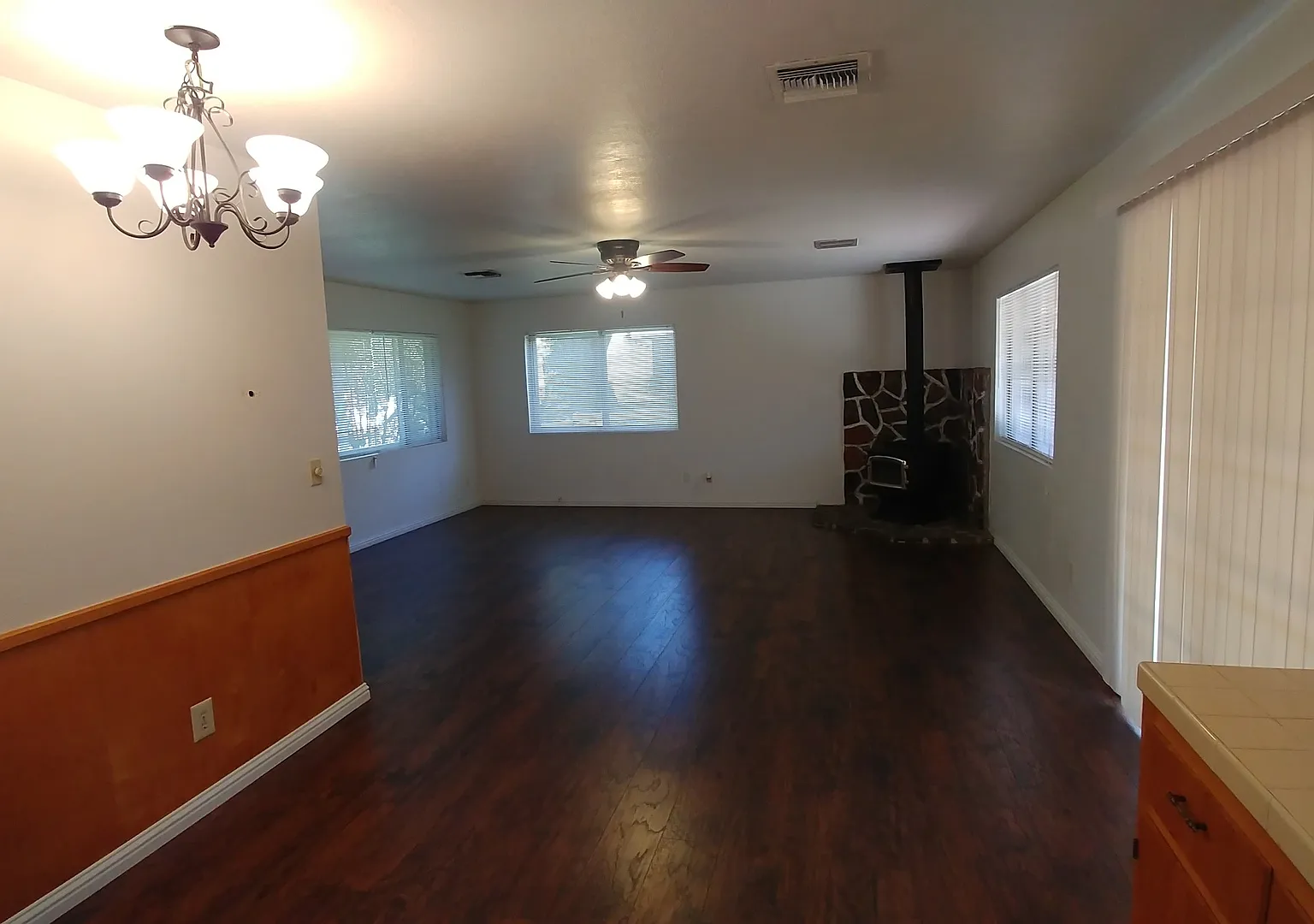 Cute AND Spacious — Photo 3