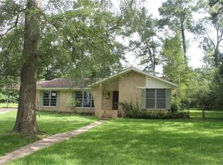 608 Pearl St, Jasper, TX 75951