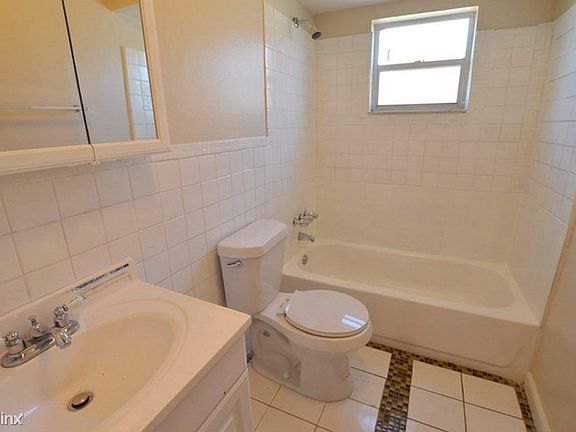 40110462_6580-sw-20th-st-north-lauderdale_fl_2016_5