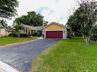 4661 NW 66th Dr, Pompano Beach, FL 33067