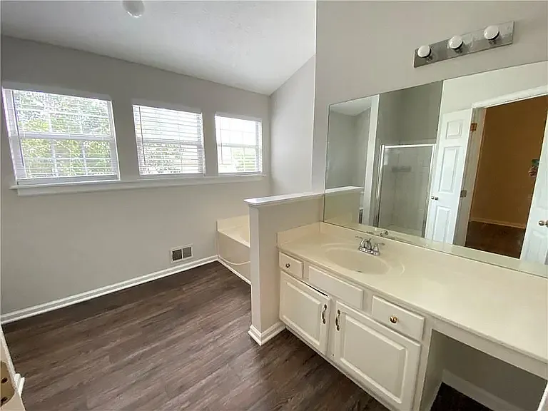1110 Winter Park Ln — Photo 14