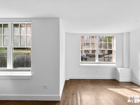 3rd image of 265 Washington Ave #1C