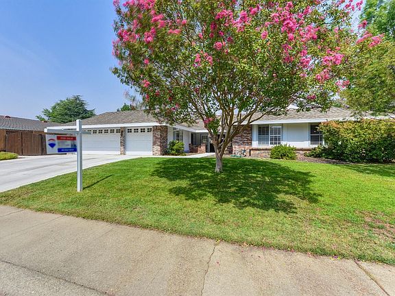 2nd image of 1855 Hillmont Way