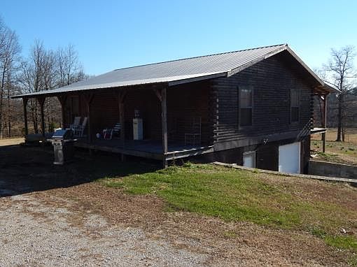 4th image of 173 Daniel Ln