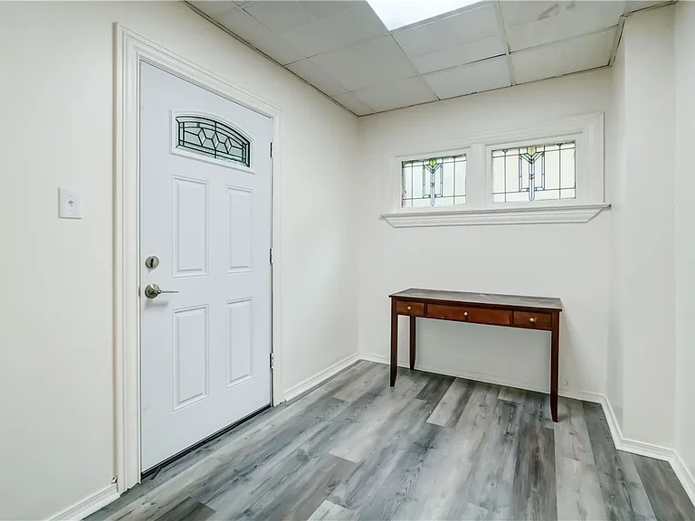49 Depew St — Photo 3