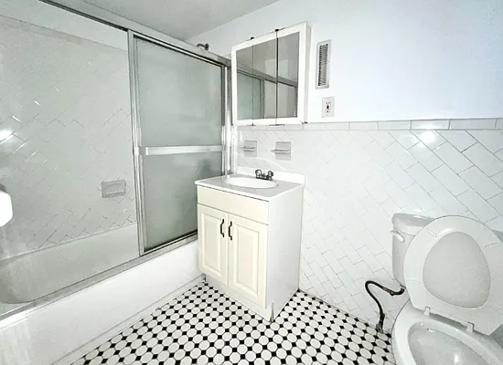 Rented by Compass | media 4