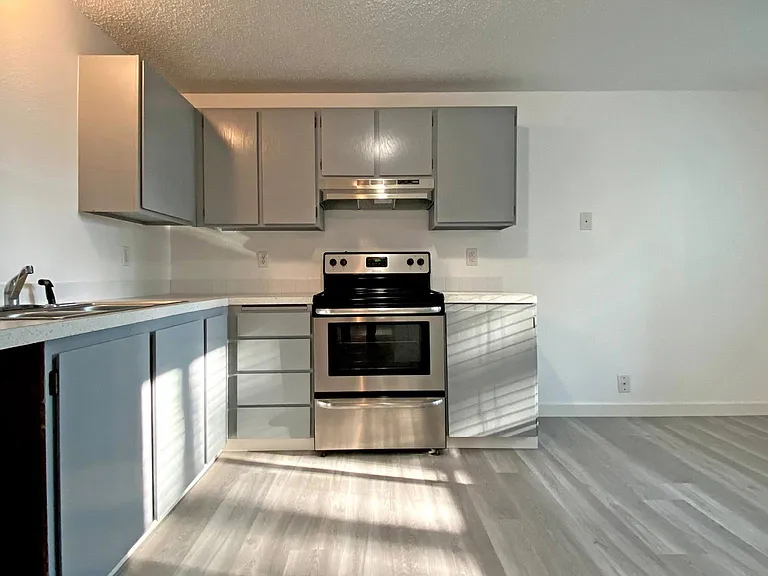 5037 S Orchard St #A — Photo 4